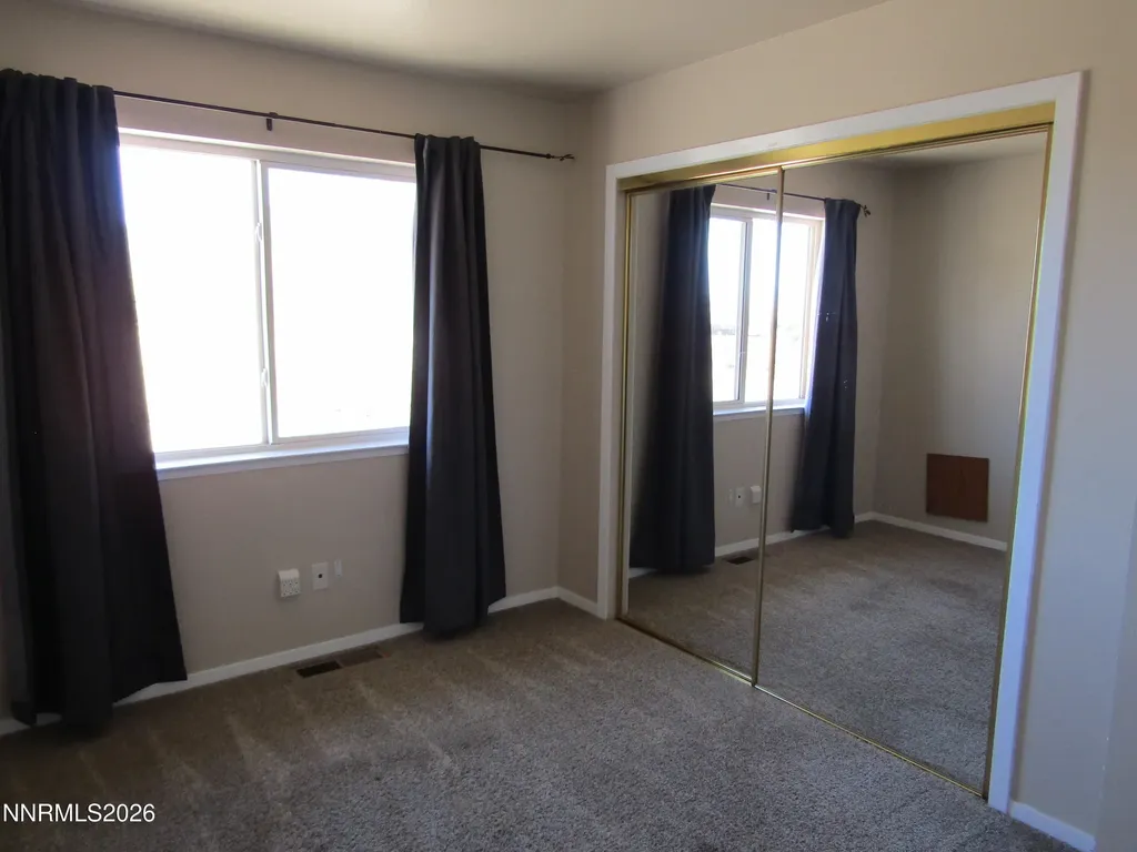 15 Juniper Yerington NV 89447