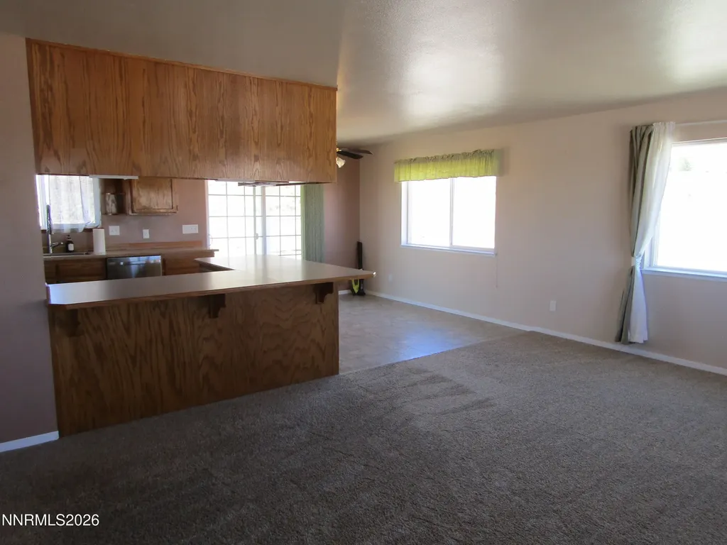 15 Juniper Yerington NV 89447