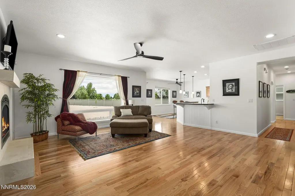 308 San Roma Dayton NV 89403