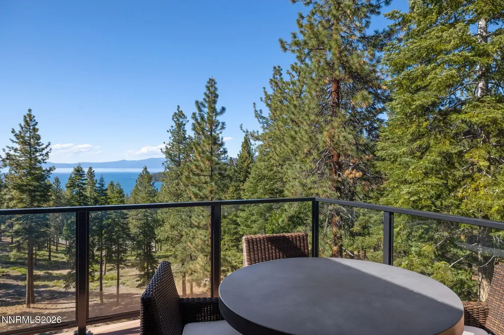 220 Sleepy Hollow Zephyr Cove NV 89448