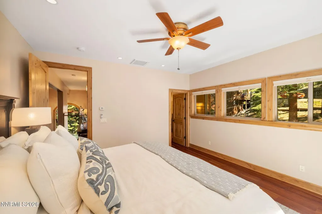 220 Sleepy Hollow Zephyr Cove NV 89448
