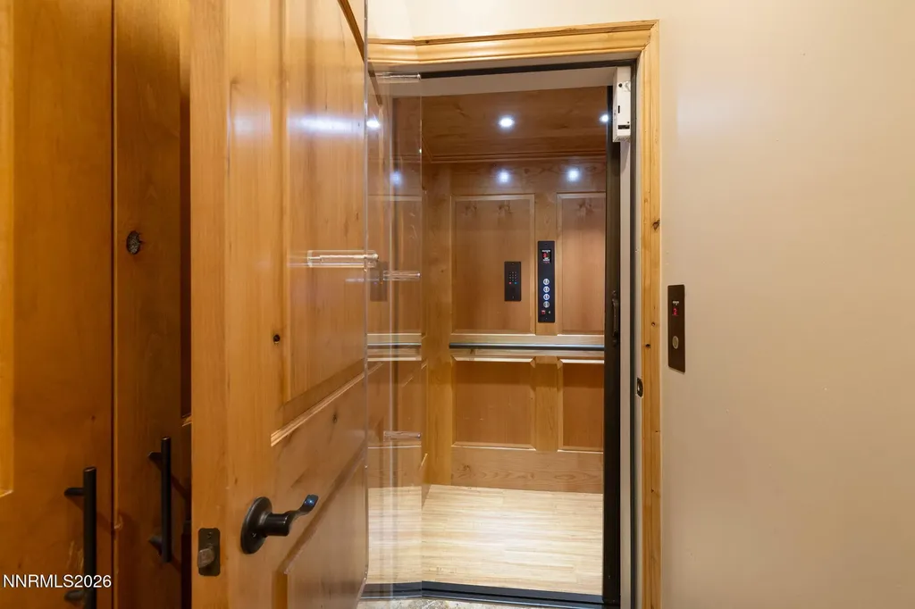 220 Sleepy Hollow Zephyr Cove NV 89448