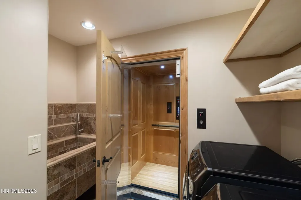220 Sleepy Hollow Zephyr Cove NV 89448