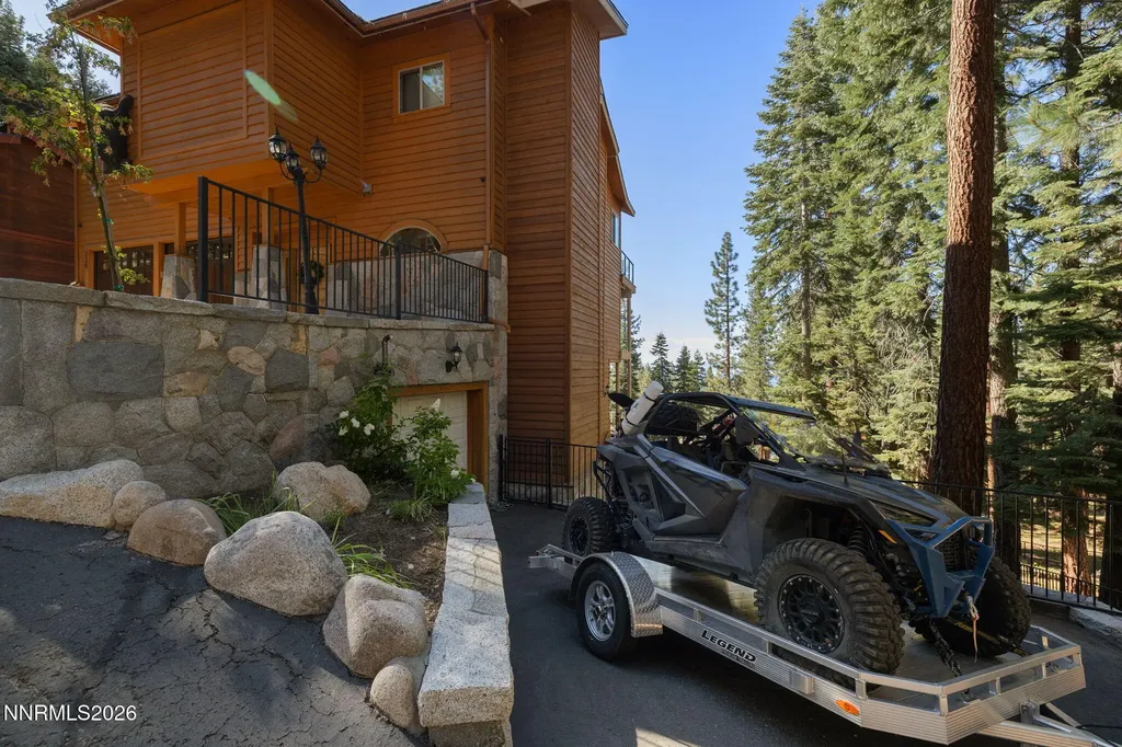 220 Sleepy Hollow Zephyr Cove NV 89448