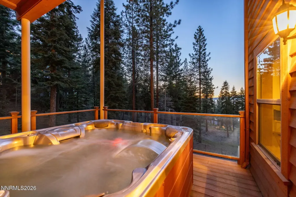220 Sleepy Hollow Zephyr Cove NV 89448