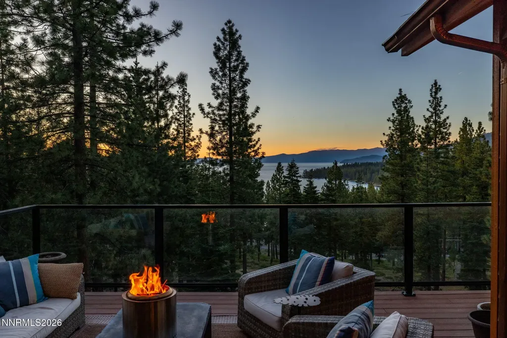 220 Sleepy Hollow Zephyr Cove NV 89448