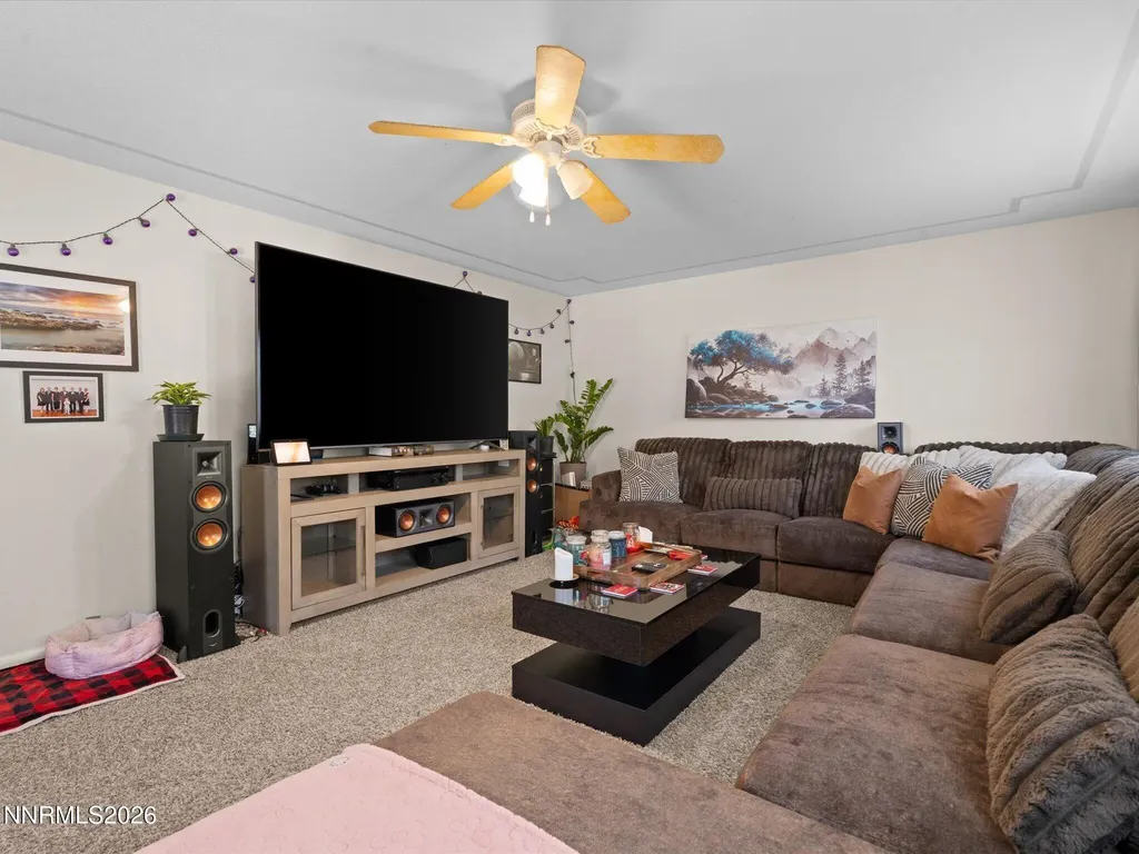 536 River Ranch Fernley NV 89408