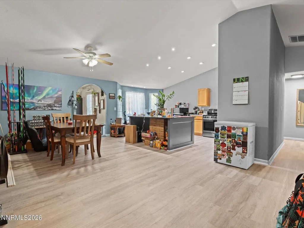 536 River Ranch Fernley NV 89408