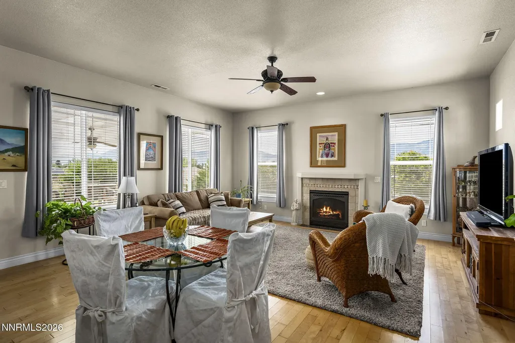 2764 Gordon Minden NV 89423
