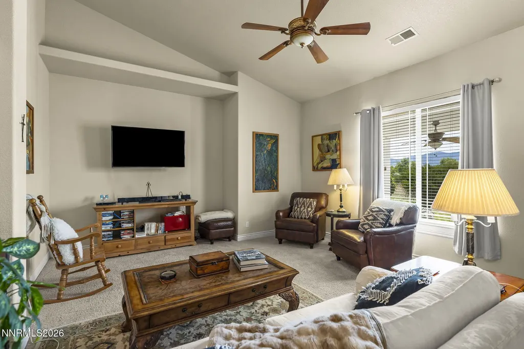 2764 Gordon Minden NV 89423