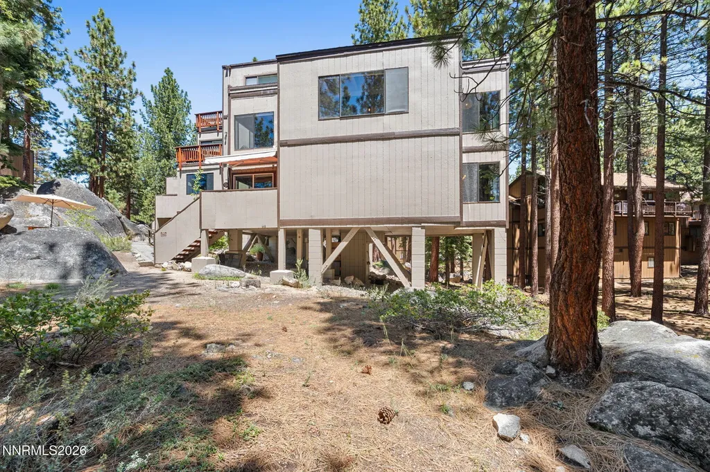 166 Holly Stateline NV 89449