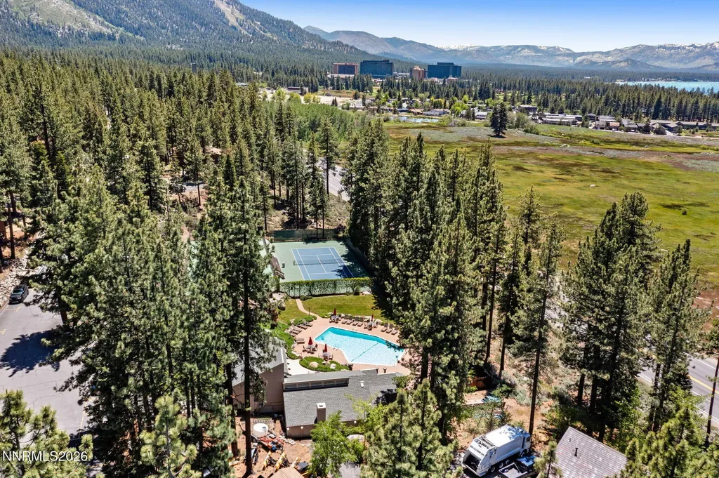 166 Holly Stateline NV 89449