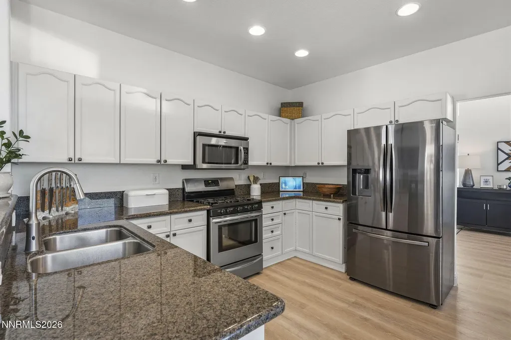 5449 Spanish Moss Sparks NV 89436