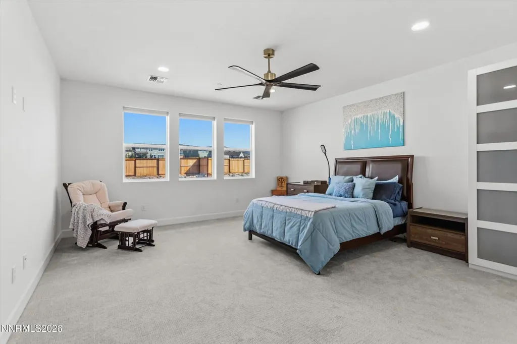 325 Pah Rah Ridge Sparks NV 89441