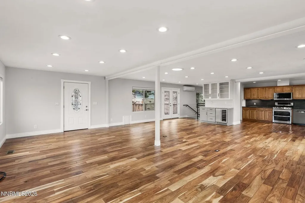 14570 Virginia Foothills Reno NV 89521