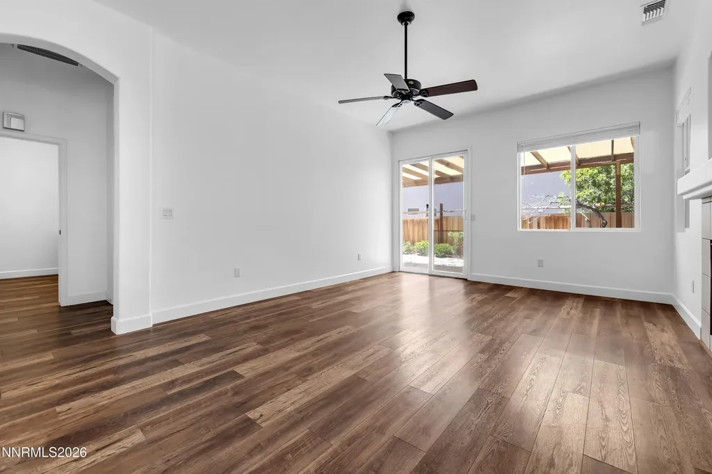7405 Lorna Sparks NV 89436