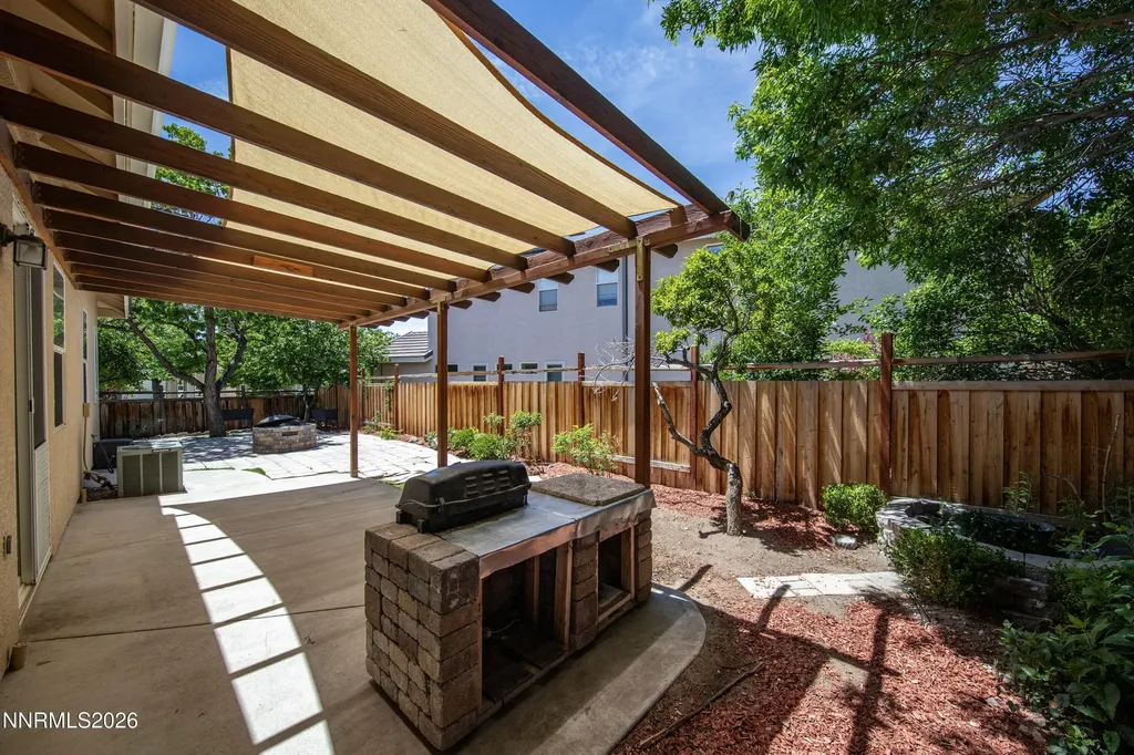7405 Lorna Sparks NV 89436
