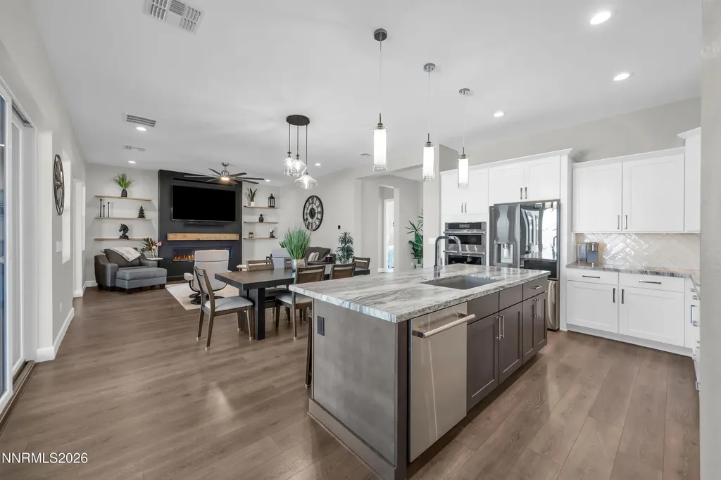 2443 Kate's Bridge Reno NV 89521