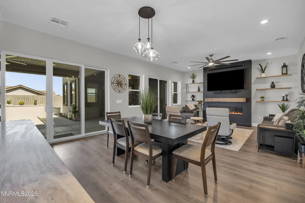 2443 Kate's Bridge Reno NV 89521