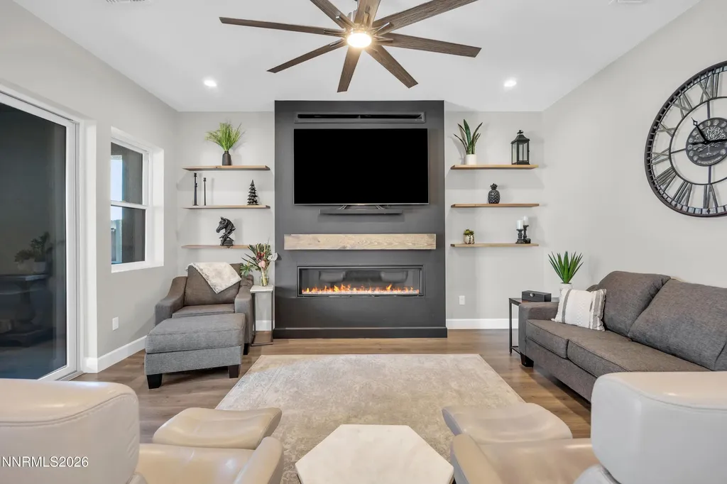 2443 Kate's Bridge Reno NV 89521