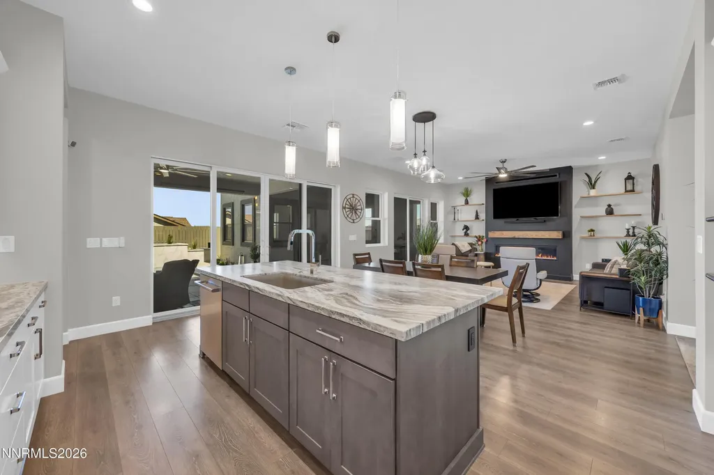 2443 Kate's Bridge Reno NV 89521