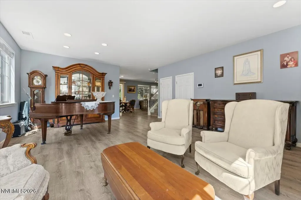 10891 Oakhaven Reno NV 89521