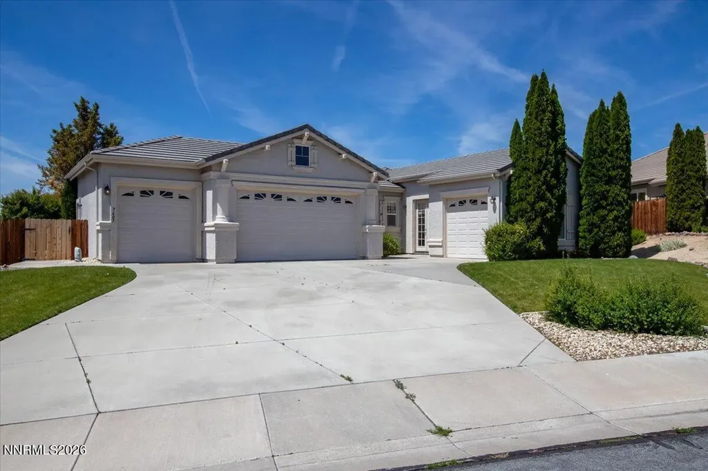 7607 Desert Vista Sparks NV 89436