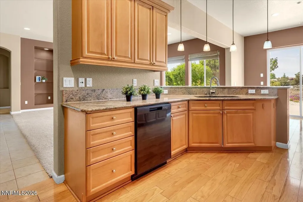 7607 Desert Vista Sparks NV 89436
