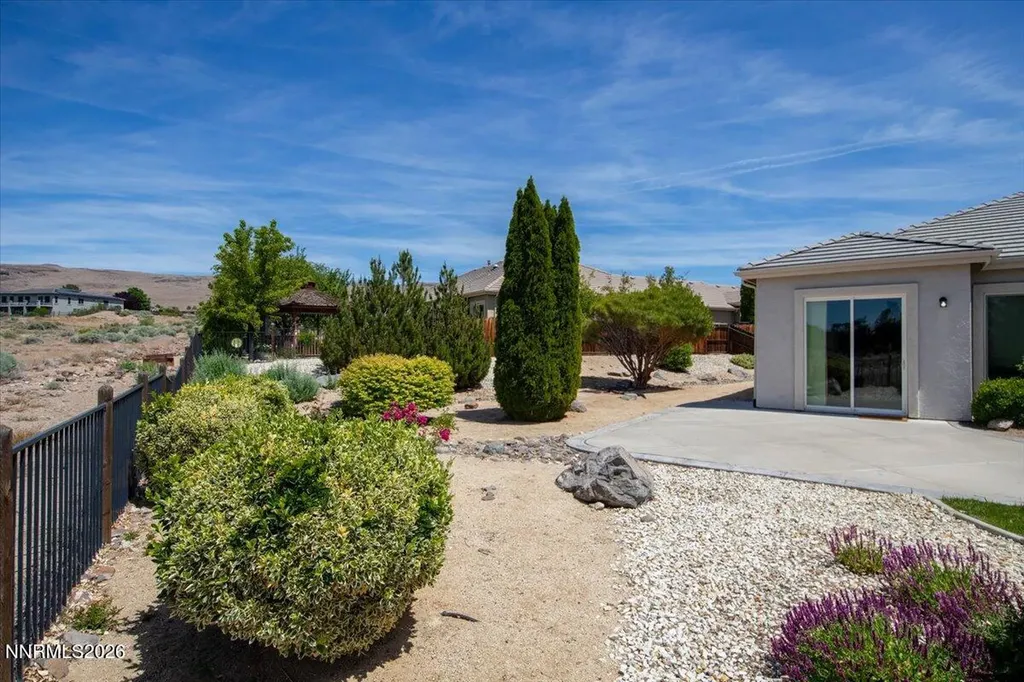 7607 Desert Vista Sparks NV 89436