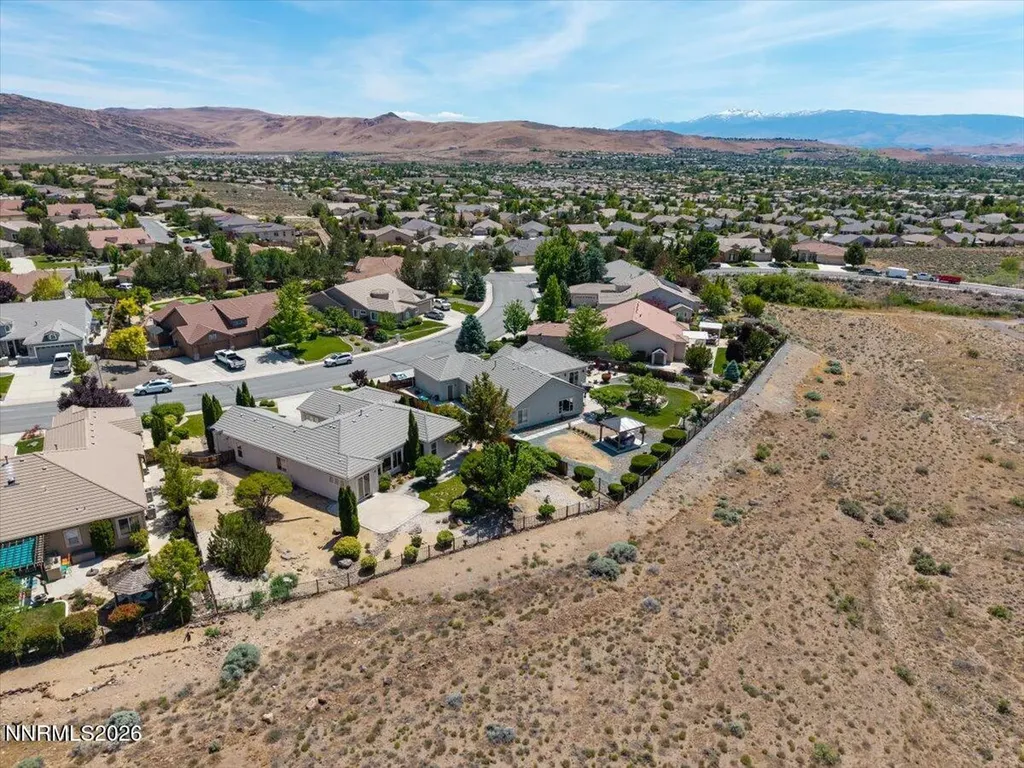 7607 Desert Vista Sparks NV 89436