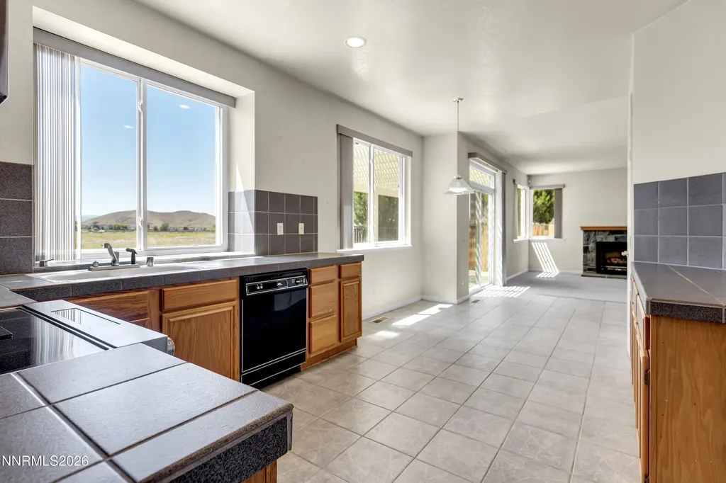 4812 Eaglewood Reno NV 89502