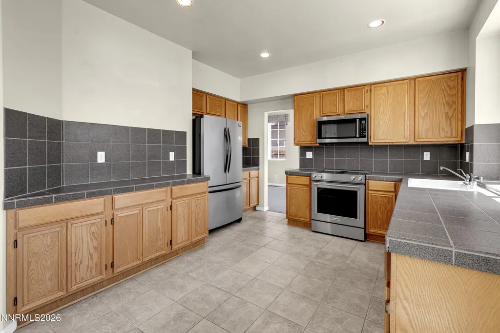4812 Eaglewood Reno NV 89502