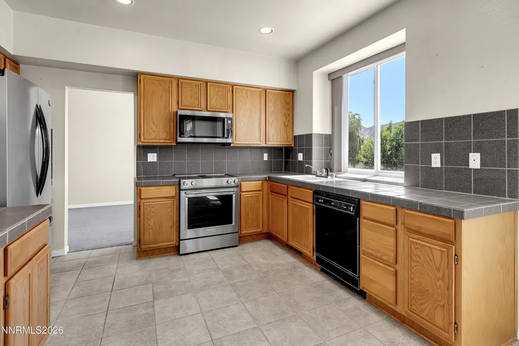 4812 Eaglewood Reno NV 89502