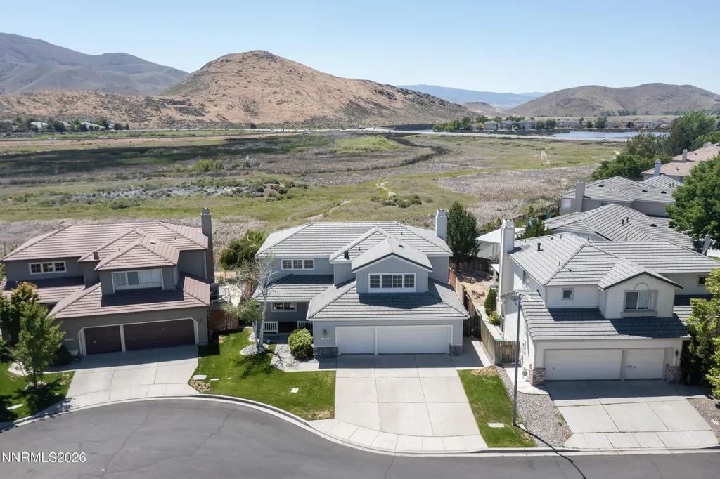 4812 Eaglewood Reno NV 89502
