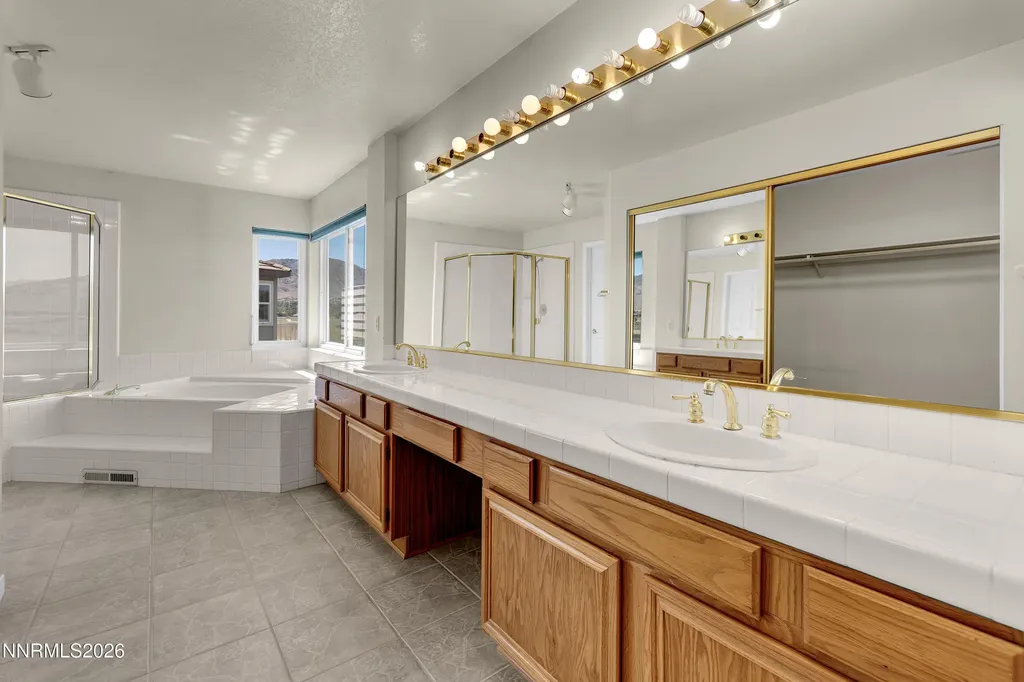 4812 Eaglewood Reno NV 89502