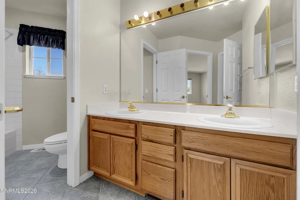 4812 Eaglewood Reno NV 89502