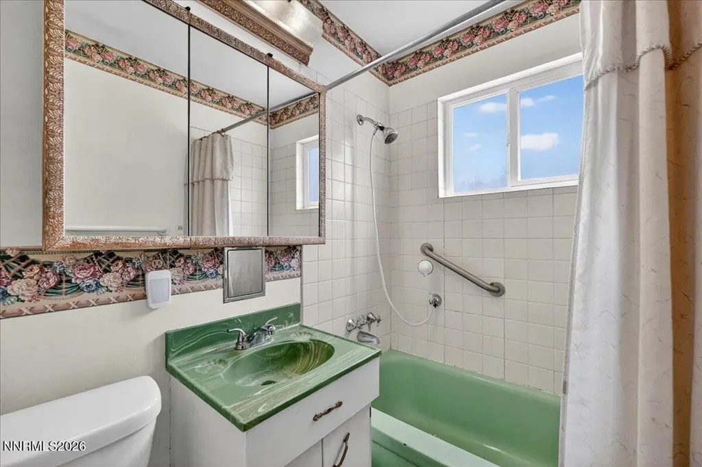 7 I Sparks NV 89431