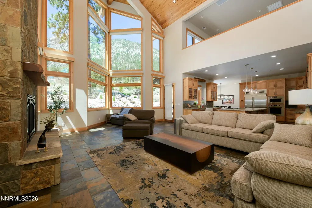 256 Forest Hill Gardnerville NV 89460
