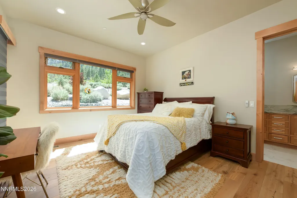 256 Forest Hill Gardnerville NV 89460