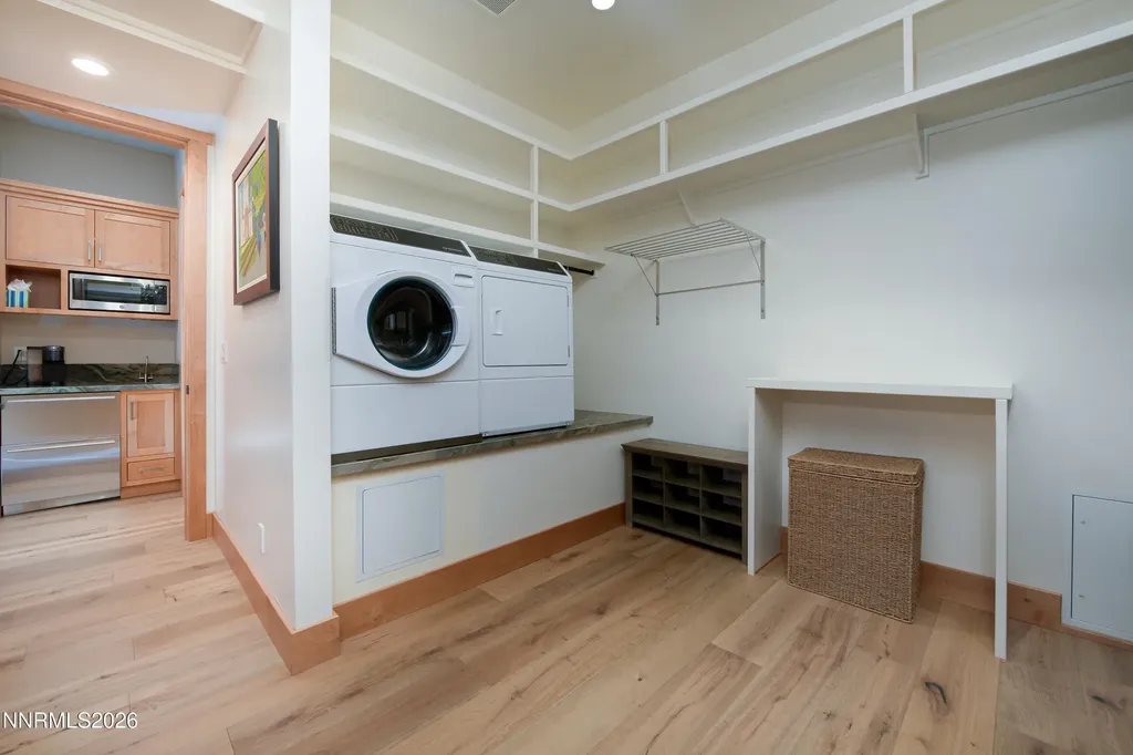 256 Forest Hill Gardnerville NV 89460