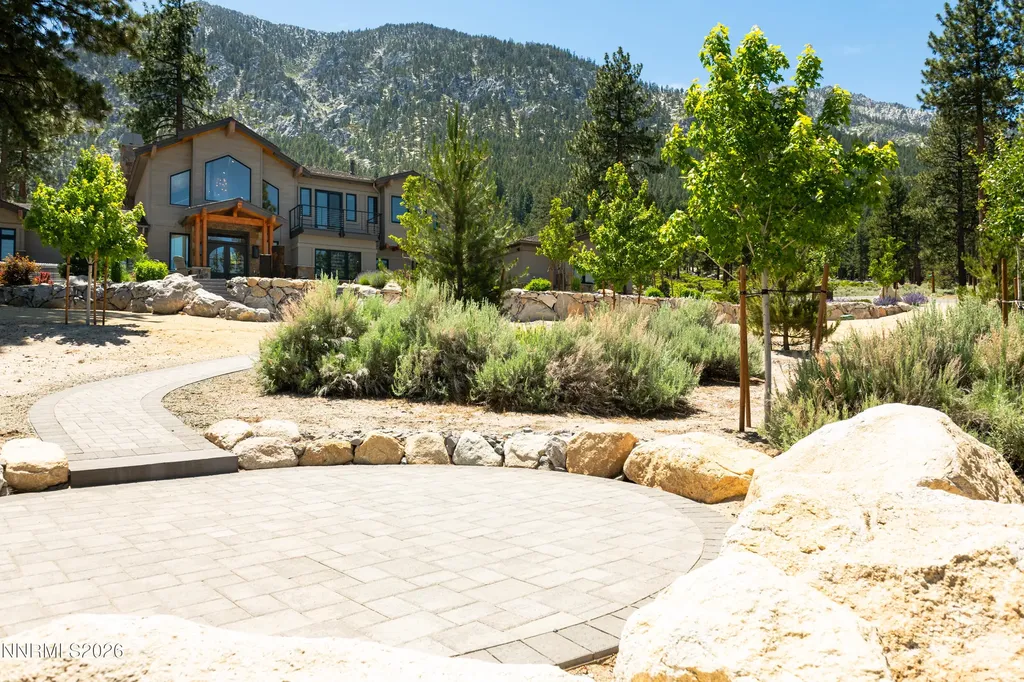 256 Forest Hill Gardnerville NV 89460