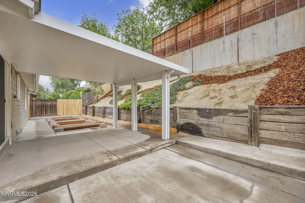 3860 Allen Glen Reno NV 89503