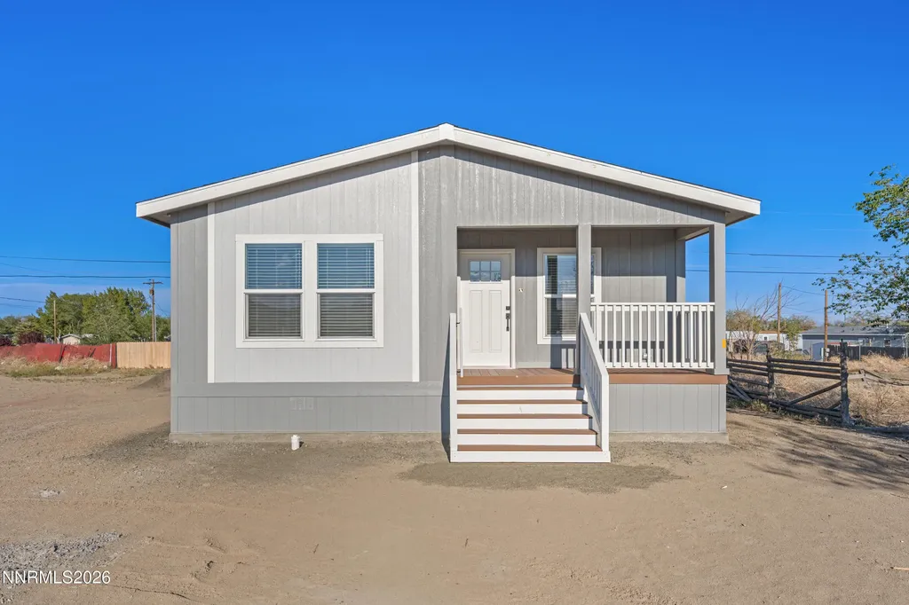 2470 Fort Churchill Silver Springs NV 89429