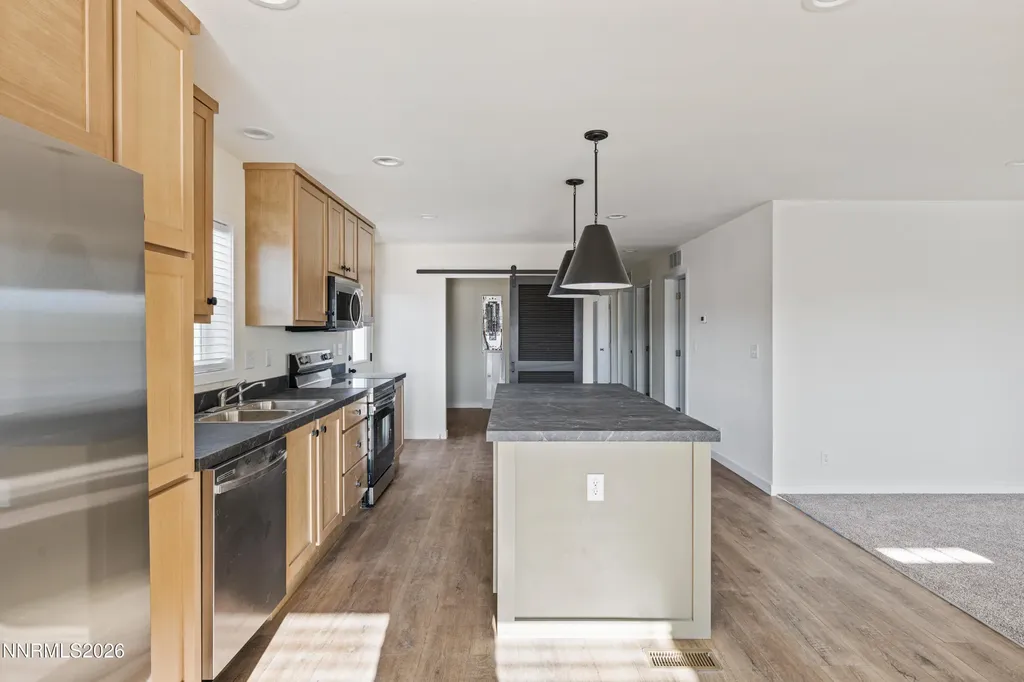 2470 Fort Churchill Silver Springs NV 89429