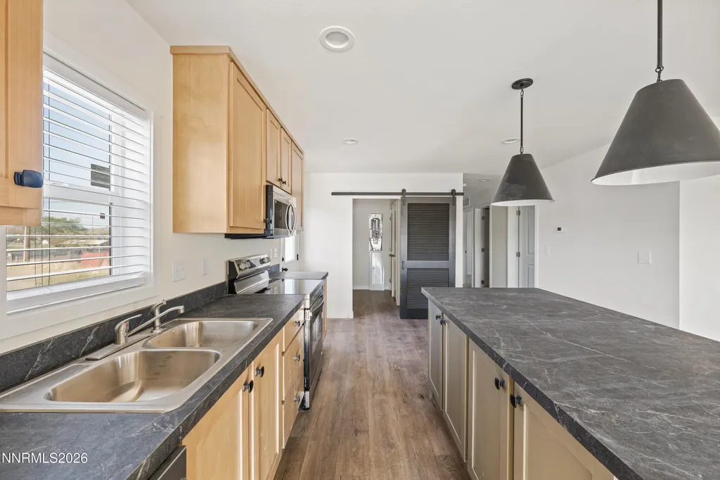 2470 Fort Churchill Silver Springs NV 89429