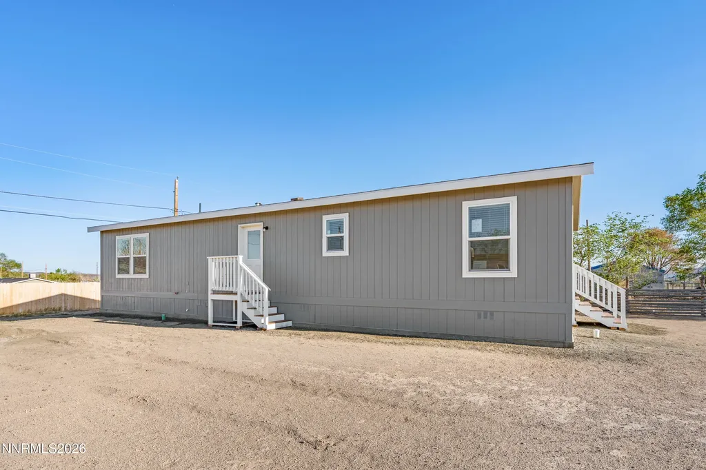 2470 Fort Churchill Silver Springs NV 89429