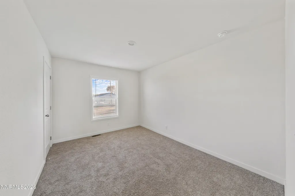 2470 Fort Churchill Silver Springs NV 89429