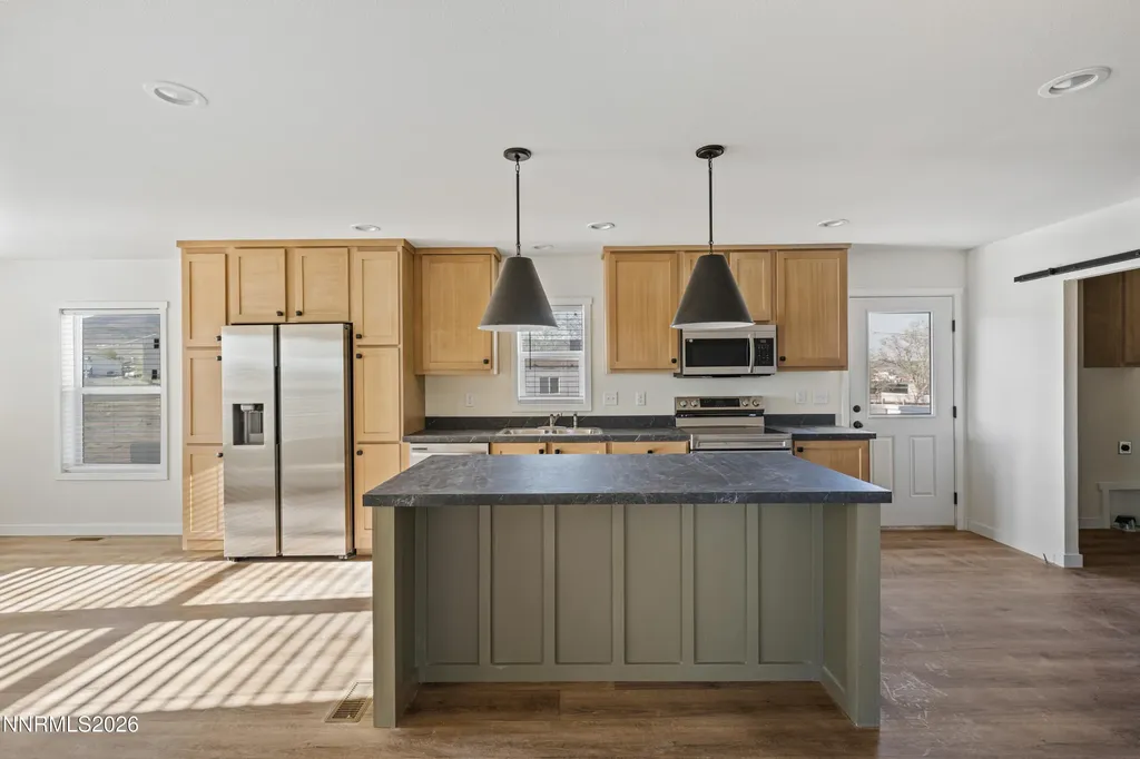 2470 Fort Churchill Silver Springs NV 89429