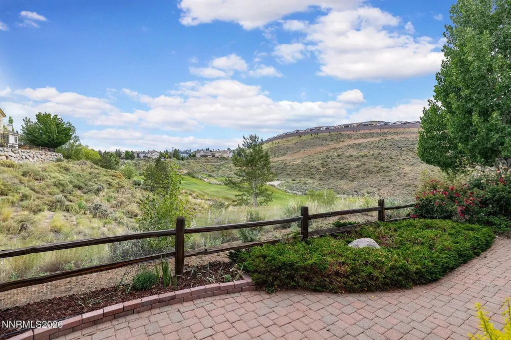 1840 Star Pine Reno NV 89523