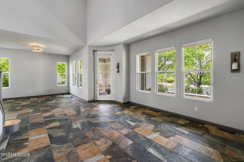 1840 Star Pine Reno NV 89523